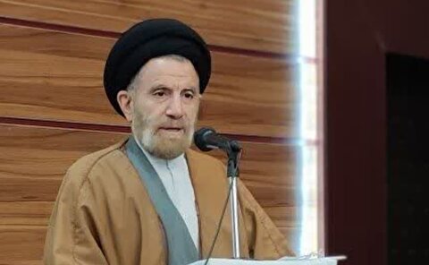 تأکید امام جمعه خرم آباد بر همکاری آمرین به معروف با ستاد امر به معروف