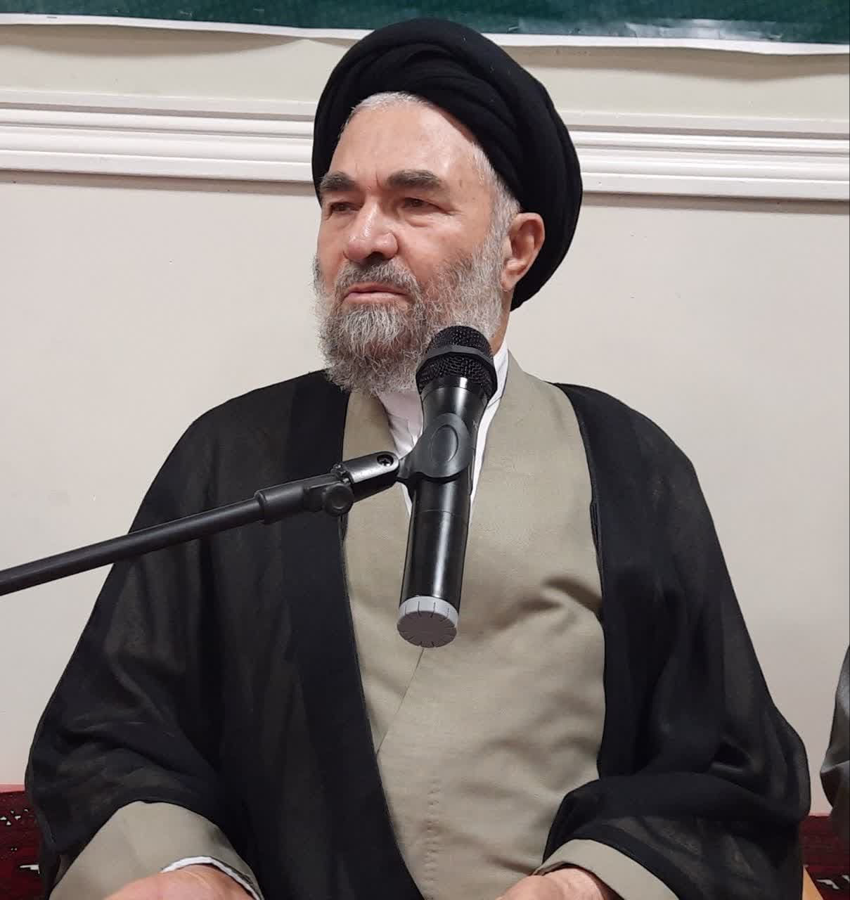 فرهنگ امربه معروف و نهی از منکر باید احیاء شود