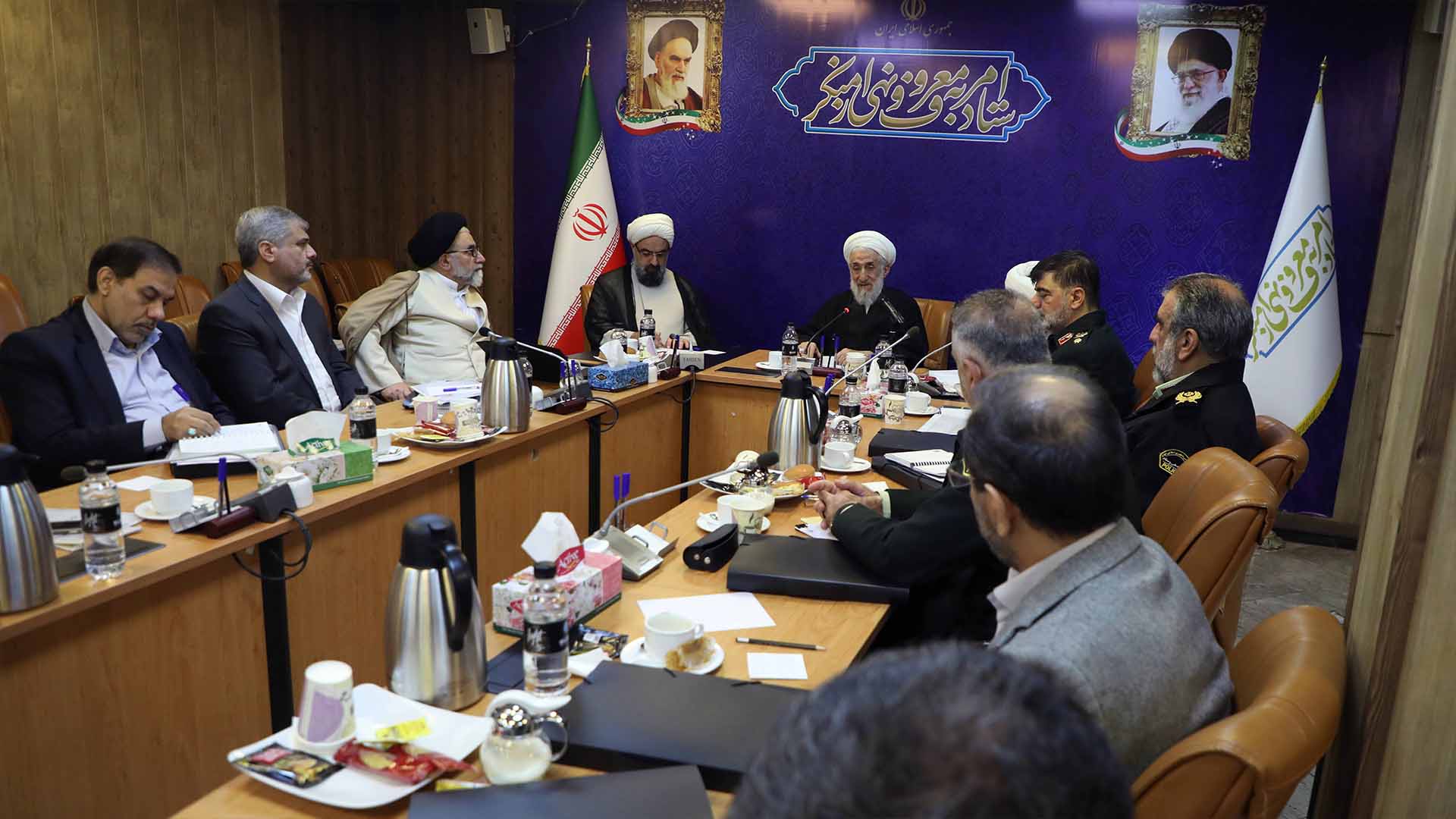 نشست اعضای اصلی ستاد امر به معروف 
