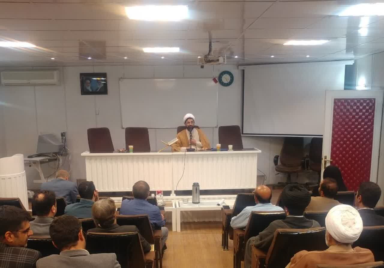 نقش دانشگاه‌ها در گسترش فرهنگ امر‌ به‌ معروف و نهی‌ از‌ منکر در جامعه