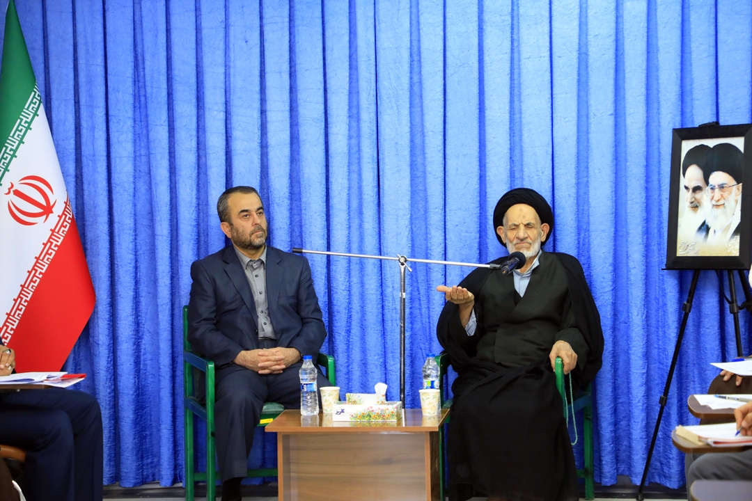 باید جلوی سرایت بی‌حجابی گرفته شود .