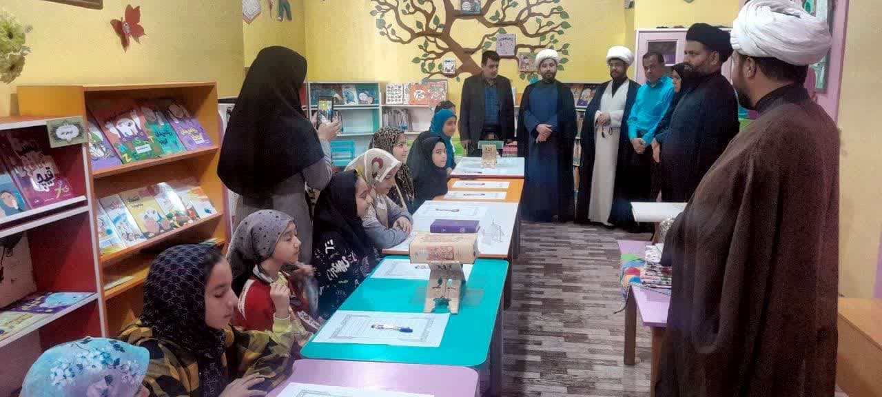 طرح کتابت قرآن با هدف ترویج فرهنگ علوم قرآنی در شهرستان زرند برگزار شد