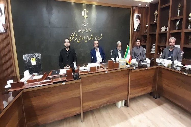 ساخت پل‌عابر پیاده در مسیر جاده گلمکان به مشهد مطالبه مردمی است