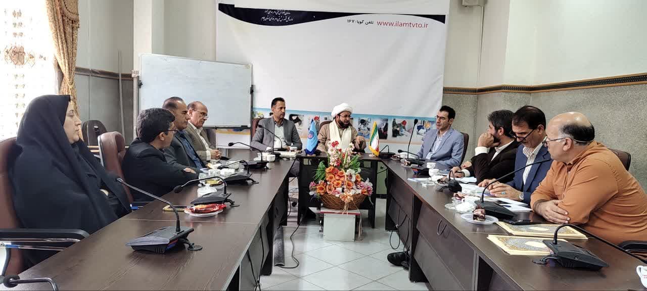 فنی و حرفه ای از طریق آموزشهای مهارتی بزرگترین و مهمترین معروفات را انجام می دهد