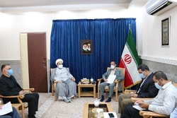 برپایی امر به معروف و نهی از منکر عامل اقامه سایر واجبات در جامعه است