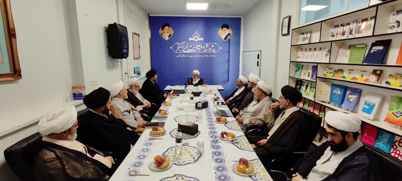 بازدید آیت‌الله صدیقی از پژوهشکده امر به معروف و نهی از منکر