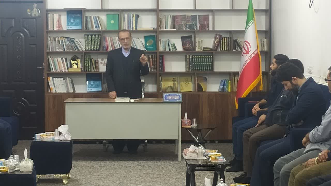 آموزش آمران به معروف و ناحیهیان از منکر مسجد حضرت فاطمه زهرا(س) کوی طالقانی اهواز
