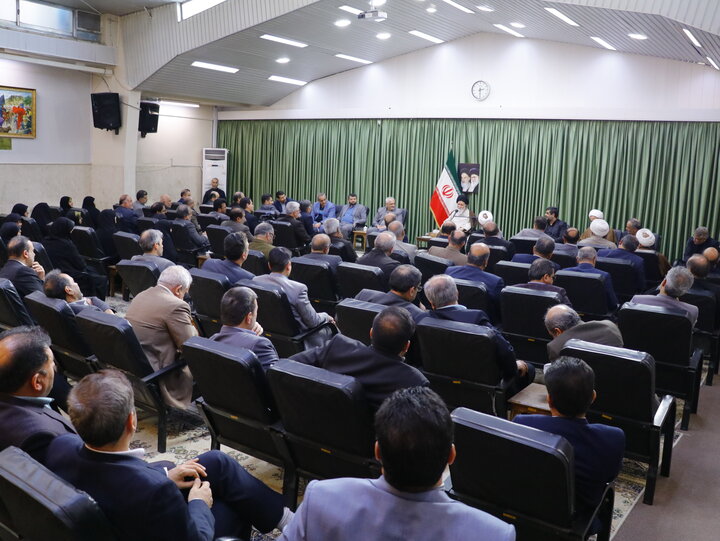 مسئولیت‌پذیری مدیران در جامعه از امورات مردم گره‎گشایی می‌کند