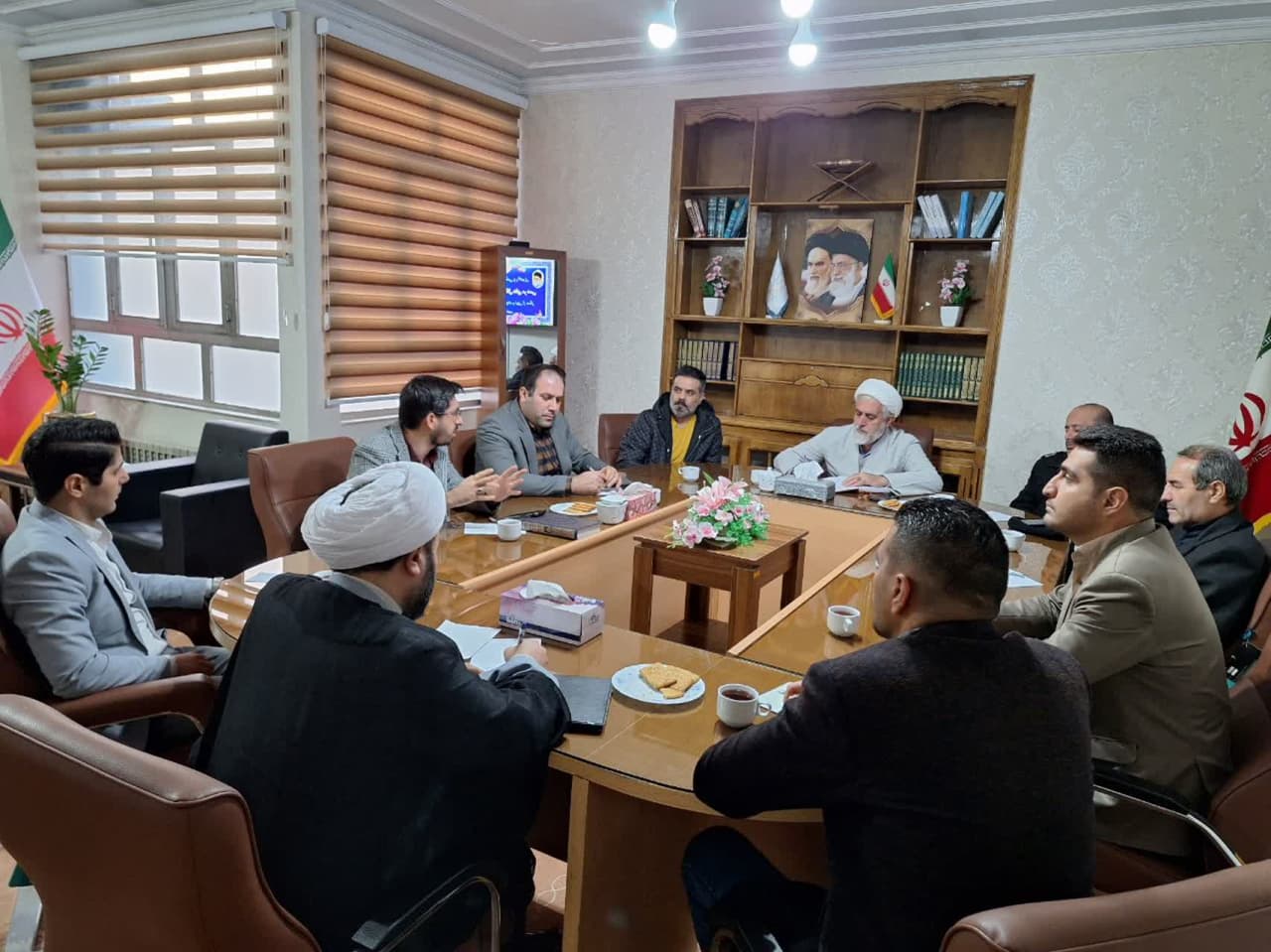 نشست نمایندگان تشکل‌های مردمی با دبیر ستاد امر به معروف آذربایجان‌غربی