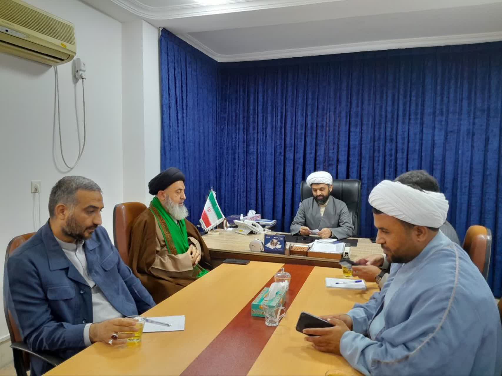 نشست علمی و نخبگانی پیرامون نقش امر به معروف و نهی از منکر در امنیت فردی و اجتماعی برگزار گردید