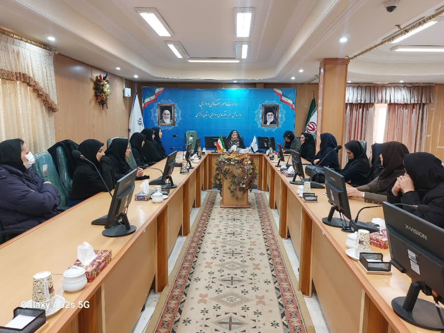 مادران مهمترین عامل هدایت فرزندان به سعادت یا شقاوت