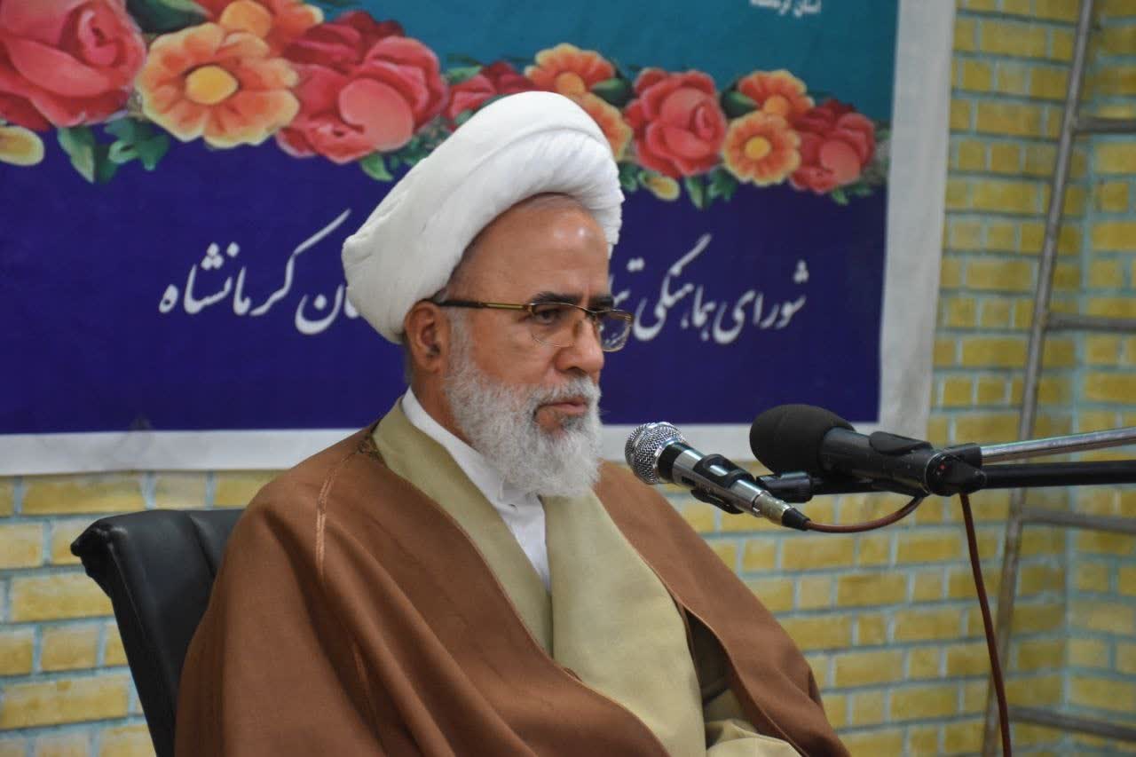 ماهیت انقلاب به‌ فرموده امام راحل اسلامی است