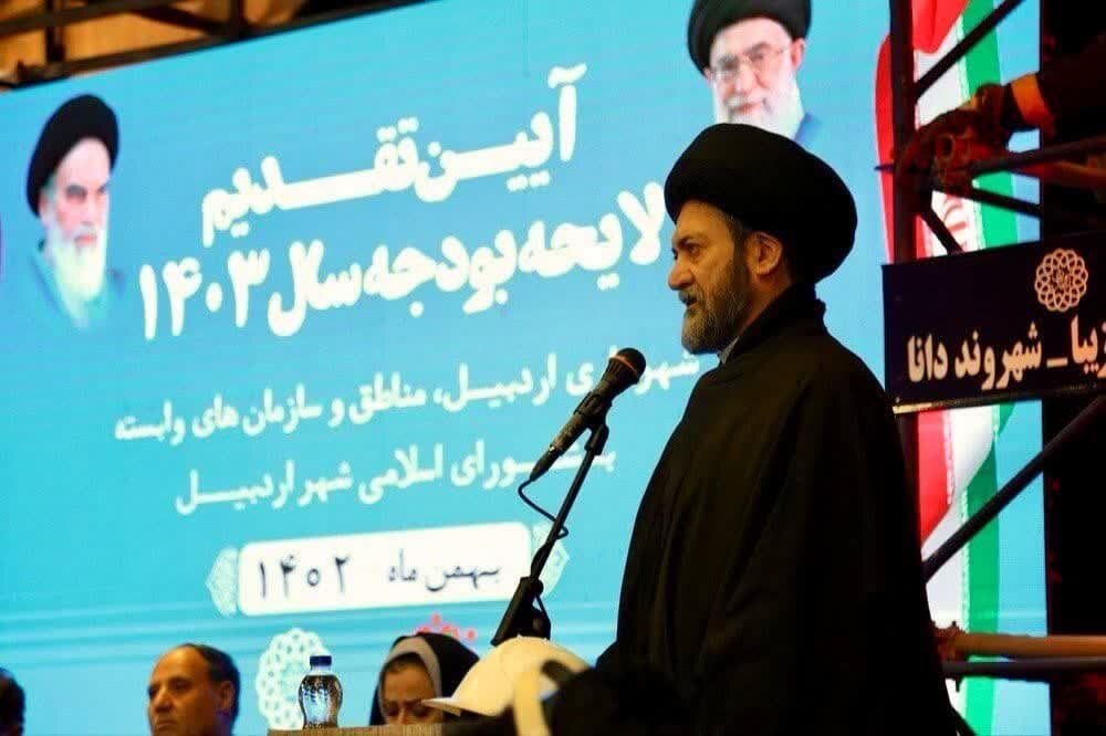 رفع گره ترافیکی اردبیل در دستور کار ویژه قرار بگیرد