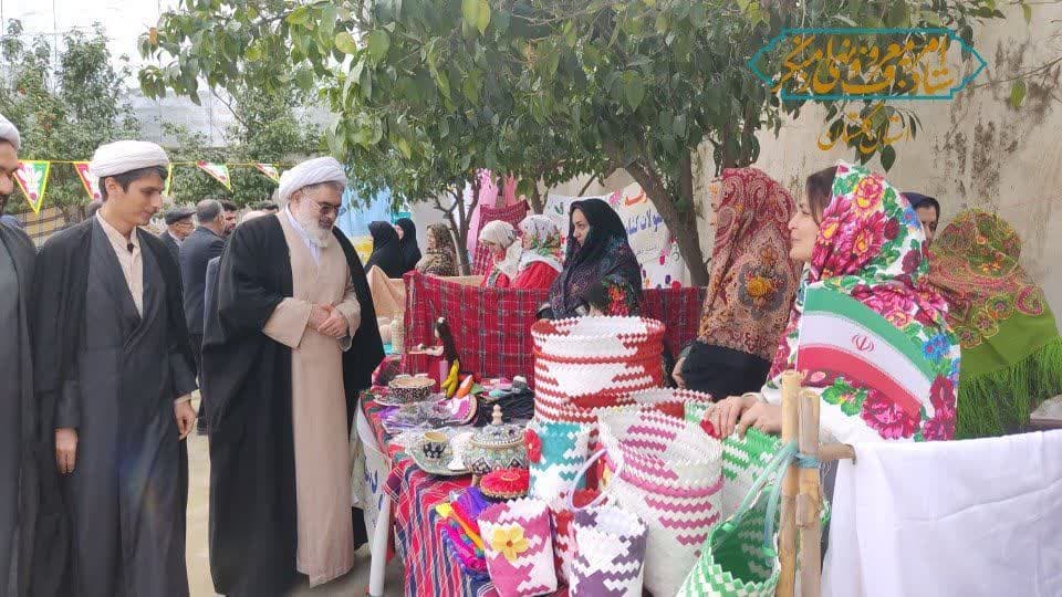 حضور دبیر ستاد امر به معروف و نهی از منکر استان گلستان در اولین نمایشگاه دستاوردها و توانمندیهای زنان روستای جعفر آباد نامتلو شهرستان رامیان