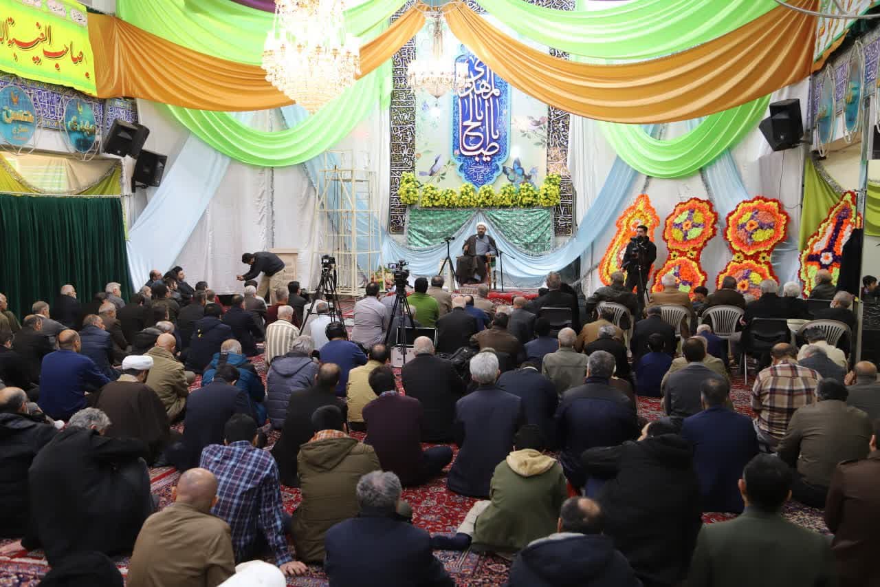 «إِيَّاكَ نَعبُدُ وَ إِيَّاكَ نَستَعِين»؛ تجلی عملی اعتقاد به ربوبیت است 