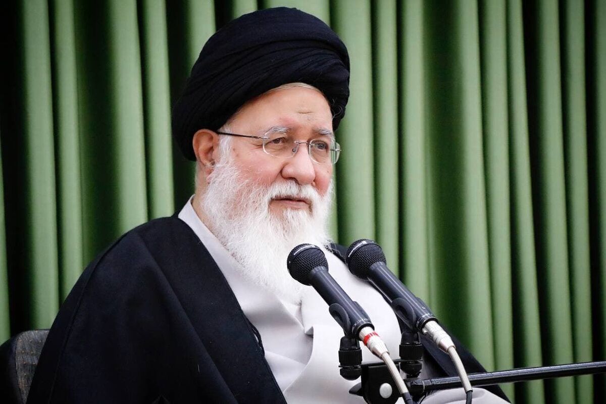  بی‌حجابی، شگرد نابکارانه دشمن علیه ارزش‌های دینی است