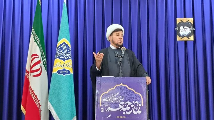 سیاست‌های کلان نظام مقدس باید توسط نمایندگان پیگیری شود