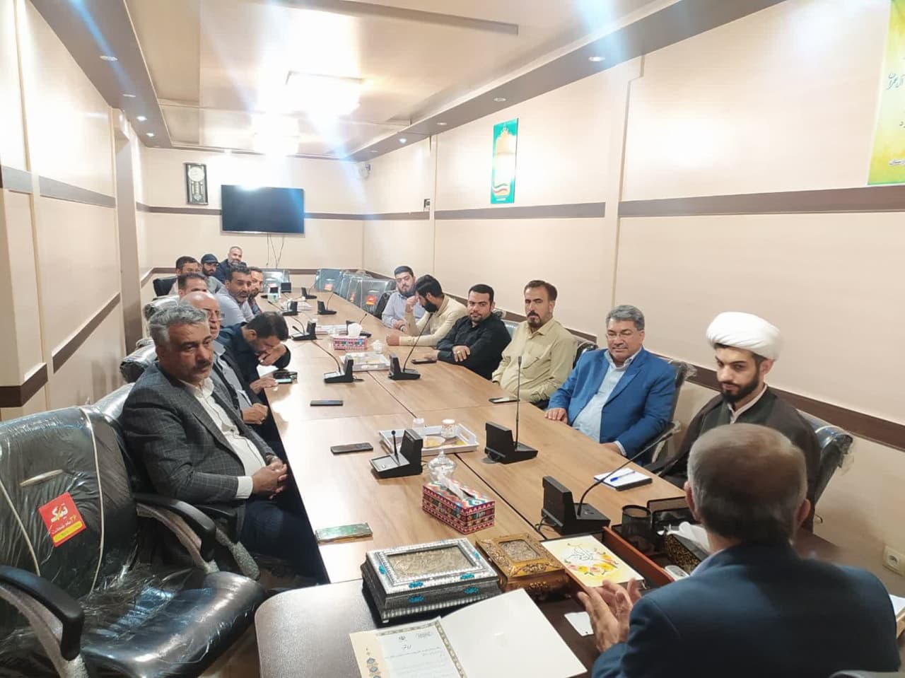 تقدیر از طلایه داران امر به معروف و نهی از منکر در آستانۀ سال نو