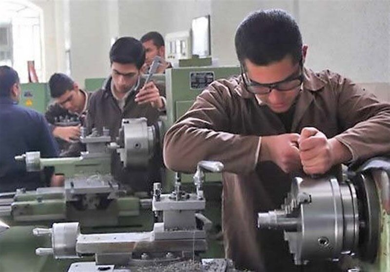  مشارکت مردم در تولید، باعث رونق اقتصادی و تحقق شعار سال می‌شود