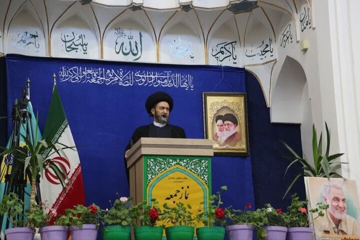 نقش قوای سه گانه در تحقق شعار سال بی بدیل است