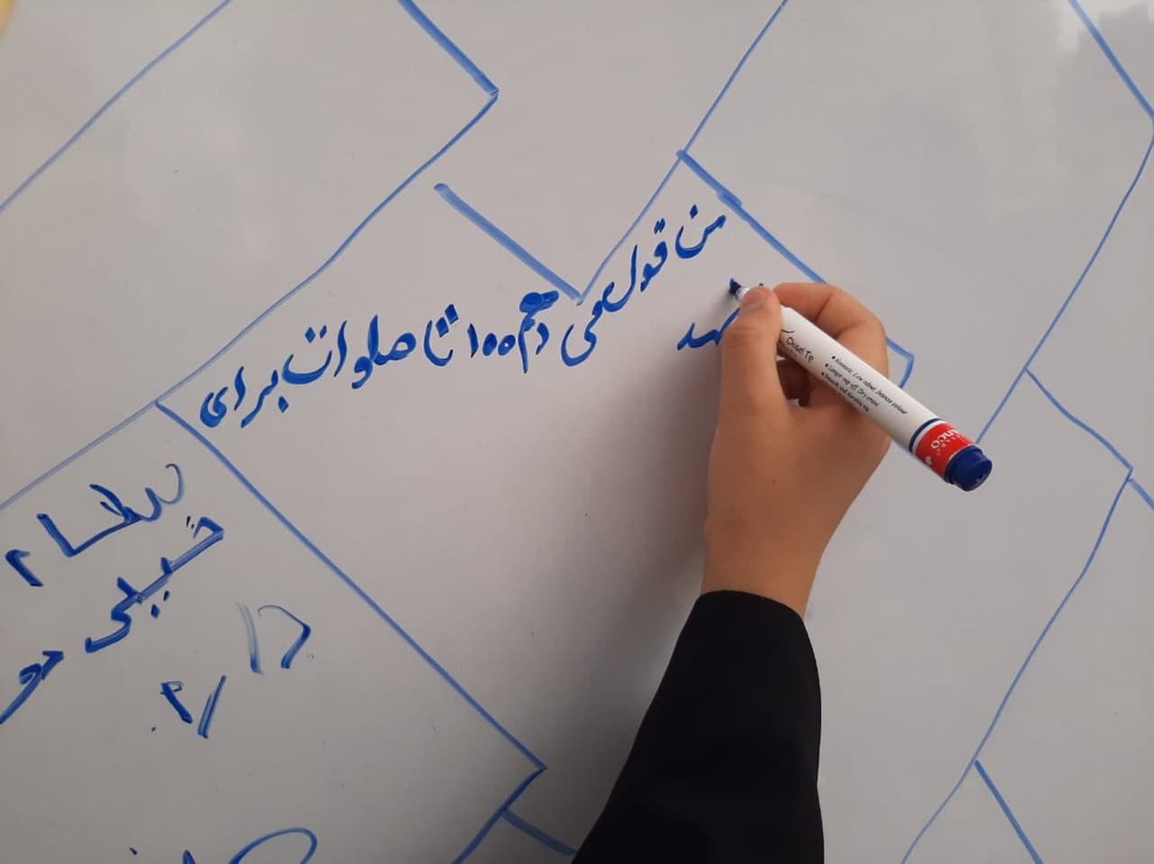  در حریم امن رضوی، محبوب رضا شو/سال نو با مهرانه روایتگری در حرم رضوی+عکس