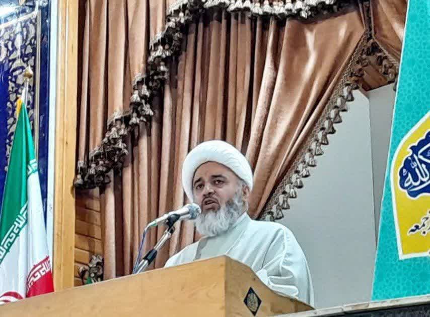 انتقاد امام جمعه رامسر از روزه خواری و بی حجابی گردشگران در ايام نوروز