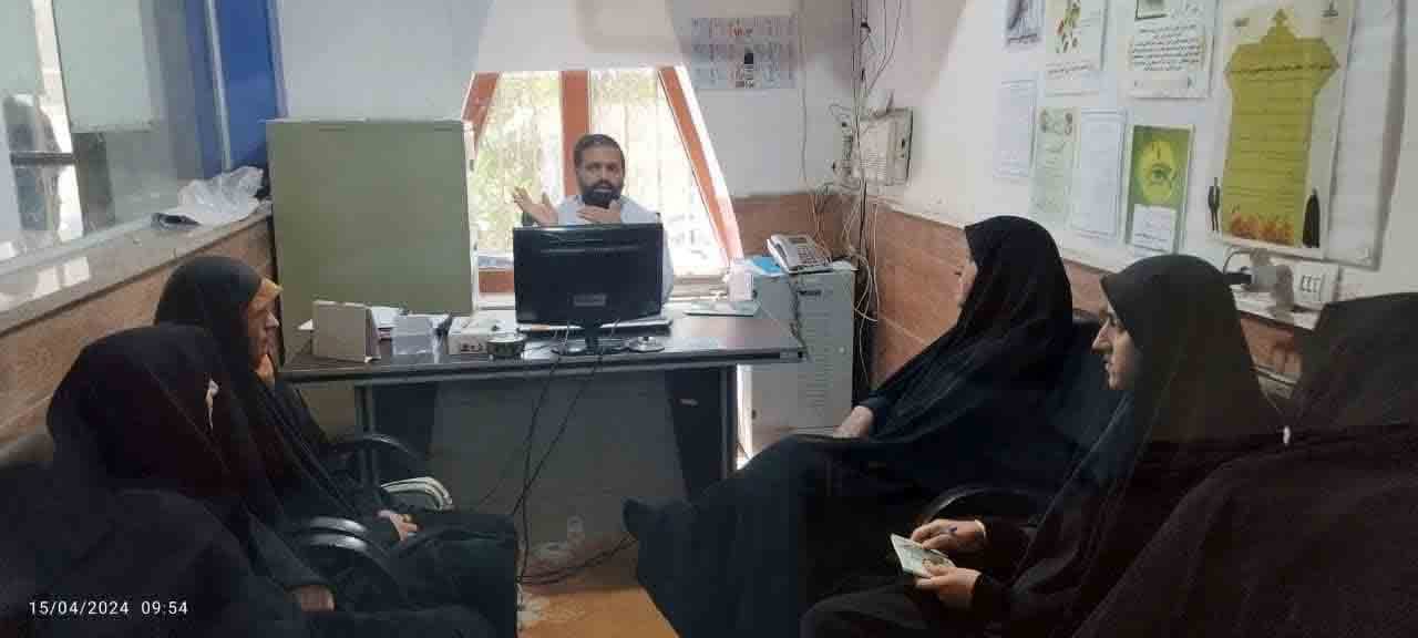 جلسه آموزشی خواهران سرگروه جهادی امر به معروف و نهی از منکر شهرستان زرند برگزار شد