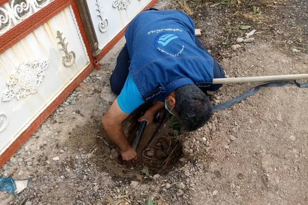 جمع‌آوری ۶۵۰ انشعاب آب غیرمجاز در باغ ویلاهای مشهد