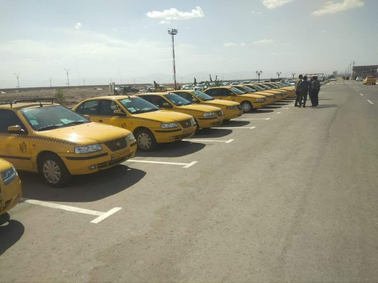  خدمات‌دهی ناوگان تاکسی‌رانی فرودگاه گناباد به بیش از هزار نفر