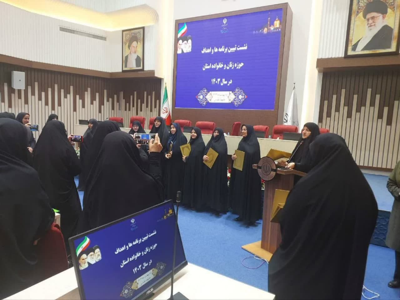  حوزه زنان و خانواده اداره کل منابع طبیعی و آبخیزداری خراسان رضوی در صدر استان است/ آموزش ۵۷۰ بانوی روستایی در راستای اشتغال‌زایی