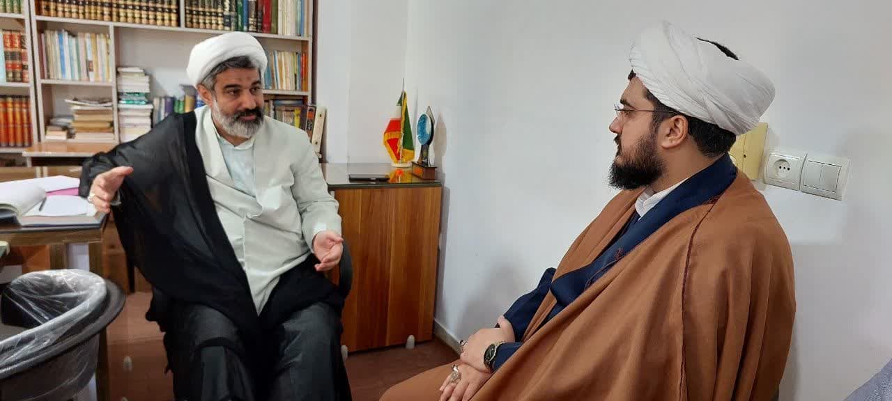 امر به معروف و نهی از منکر از عوامل ثبات دهنده امنیت در جامعه است.