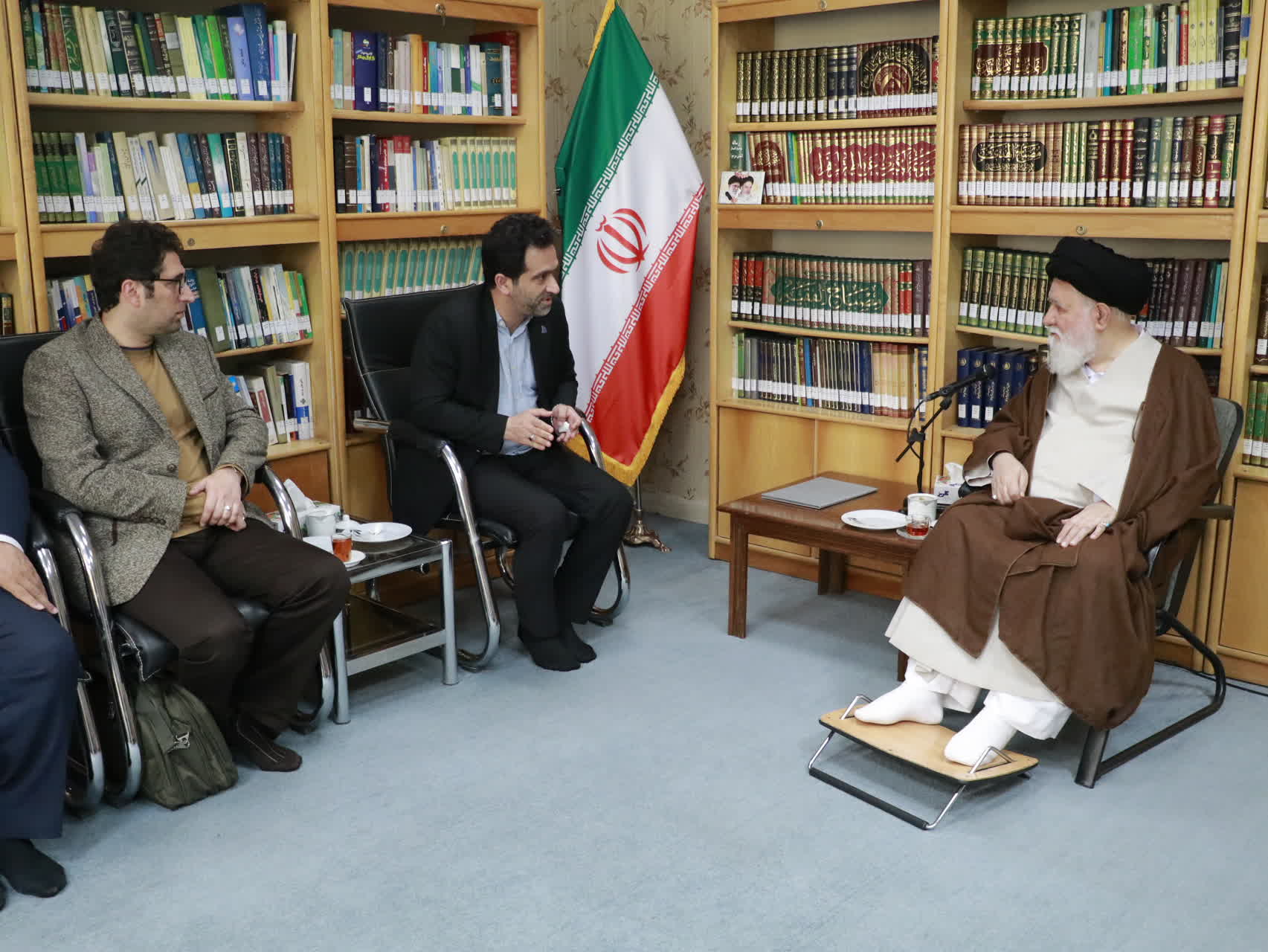 تلاش فردوسی، گره‌زدن هویت ایرانی با اندیشه اسلامی بود/ حکمت فردوسی می‌تواند الگوی جوان ایرانی باشد