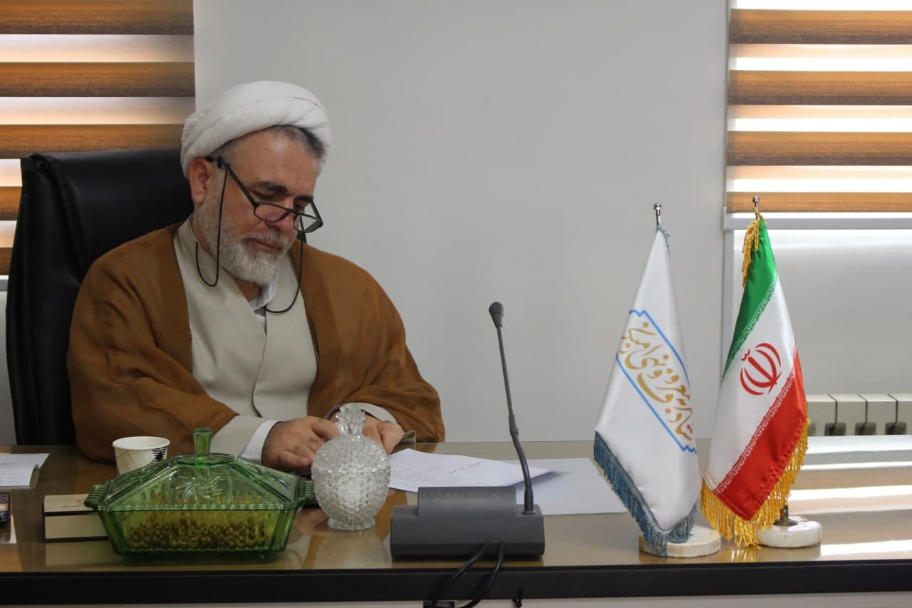 ستاد امر به معروف و نهی از منکر فرضتین الهی امر به معروف و نهی از منکر را به عنوان یک وظیفه شرعی، قانونی و ستادی خود انجام می دهد 
