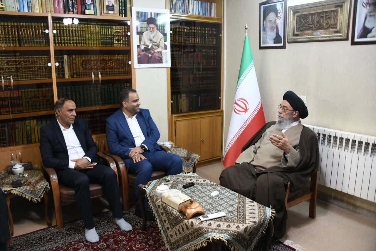 همکاری موثر ومستمر شهرداری با مساجد، گره‌گشای مشکلات محلات است