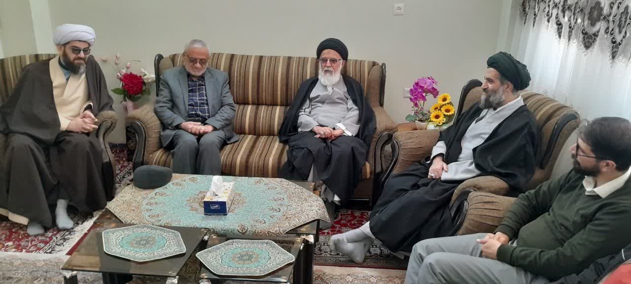 دیدار حضرت آیت الله میرباقری نماینده مجلس خبرگان رهبری و حجت الاسلام والمسلمین محسن انصاری نیا دبیر ستاد امر به معروف و نهی از منکر استان سمنان