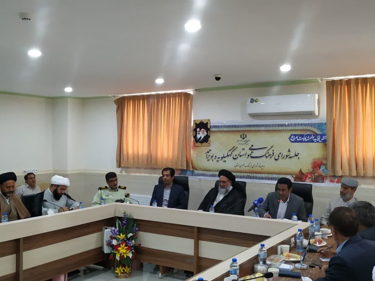 چرا گارگاه های آموشی جهت تقویت بعد اعتقادی و فرهنگی عفاف و حجاب کارکنان در دستگاه ها اجرایی نمی شود 
