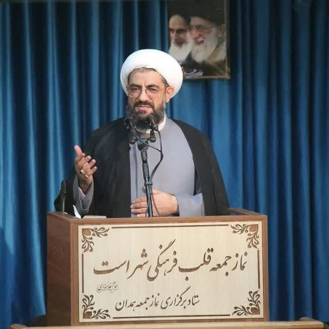 اگر کسی برنامه فرهنگی و اقتصادی ندارد، با سرنوشت کشور بازی نکند