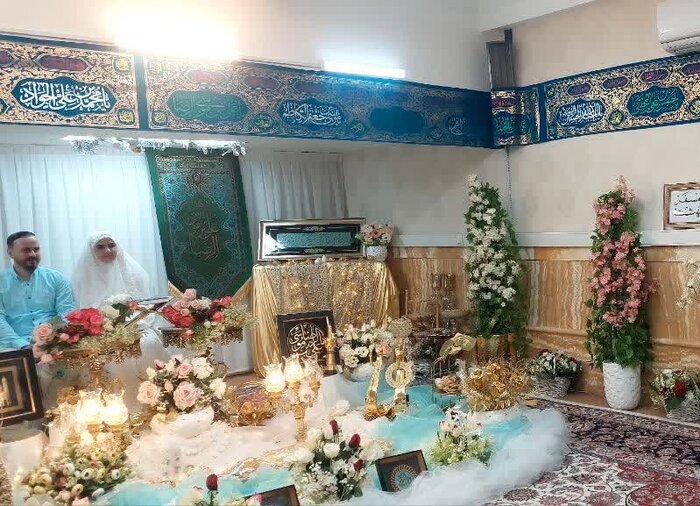  در راستای ترویج معروف ازدواج به سبک اسلامی خطبه عقد ۱۹۶ زوج در حرم رضوی خوانده شد
