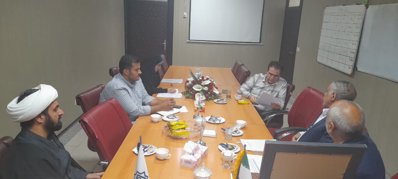 نشست دبیر ستاد امر معروف و نهی از منکر استان کرمان با معاون درمان علوم پزشکی
