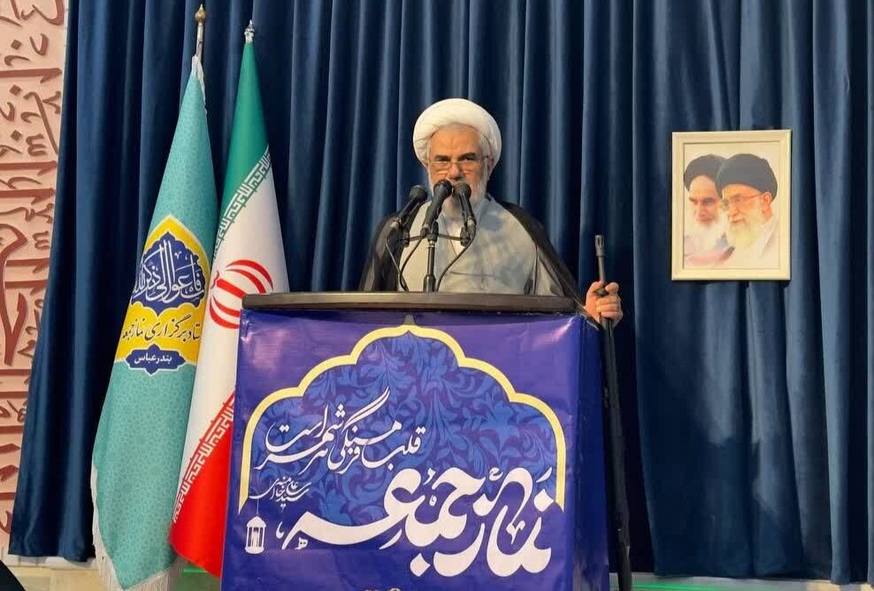 مدیریت جهادی و متعهد به ارزش‌های انقلاب در اولویت برنامه‌های سکاندار اجرایی کشور باشد