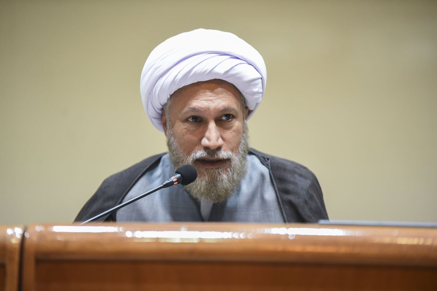 جلسه قرارگاه جهاد تبیین استان فارس با حضور آیت الله دژکام