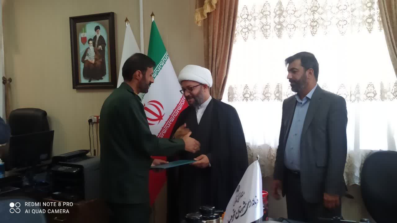اهدا حکم دبیر ستاد امر به معروف شهرستان خرمبید
