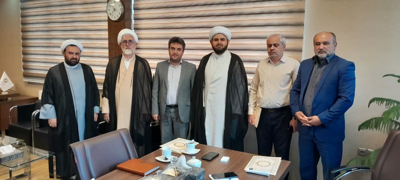 جلسه شورای امر به معروف و نهی از منکر بنیاد مسکن استان آذربایجان‌ غربی