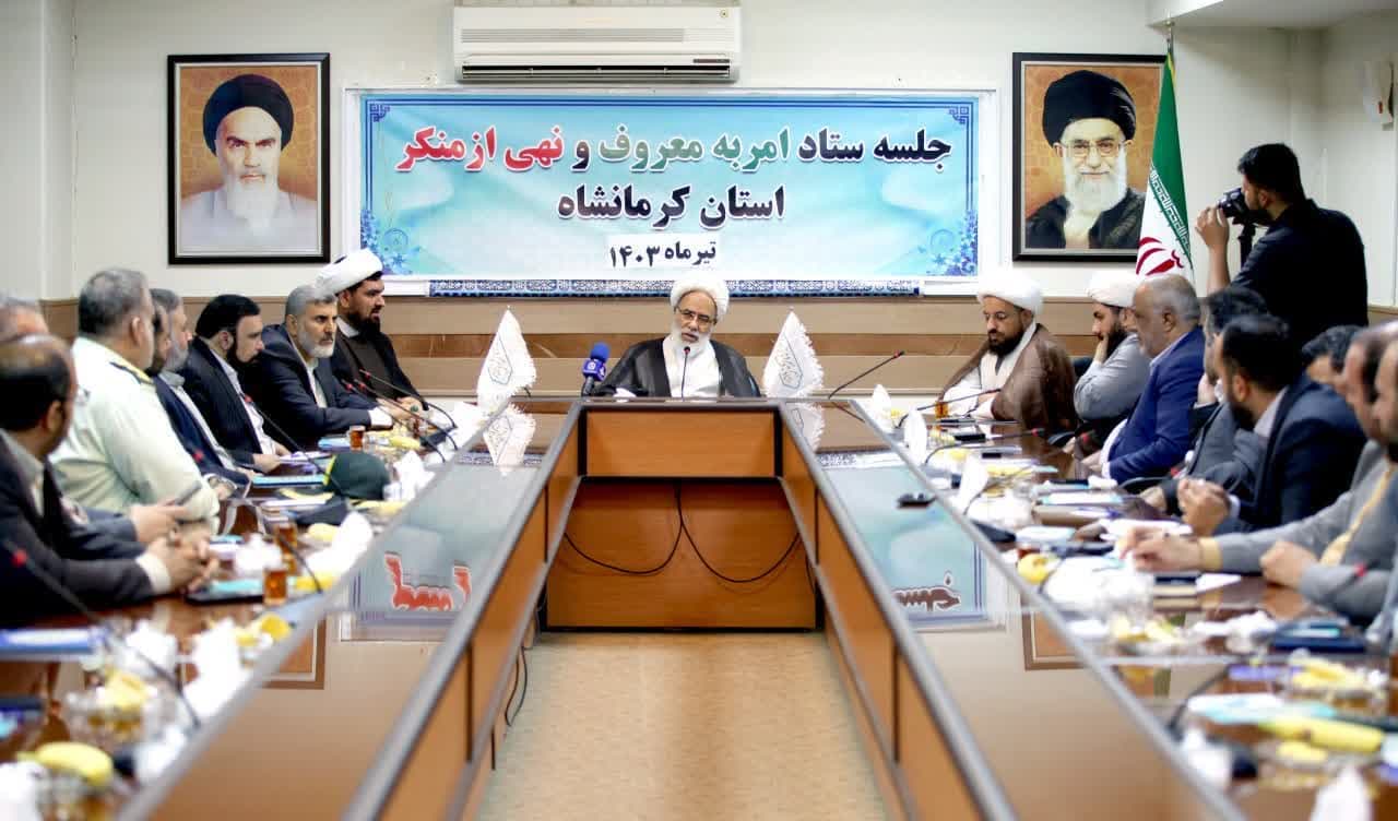 تقدیر از دستگاه‌های فعال عرصه امر به معروف