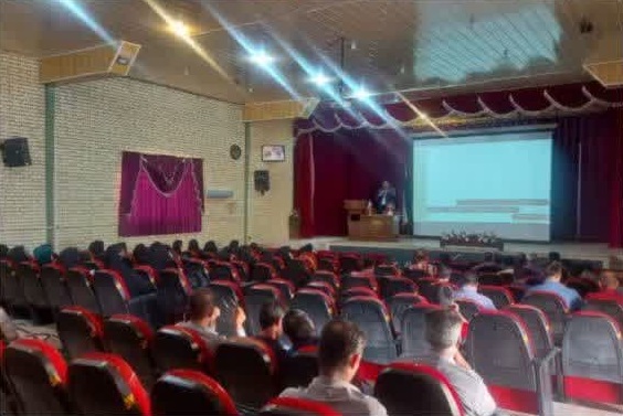 برگــــــزاری کـارگـاه امــر به معــروف و نهـی از منکــر در شهرستان میمند 
