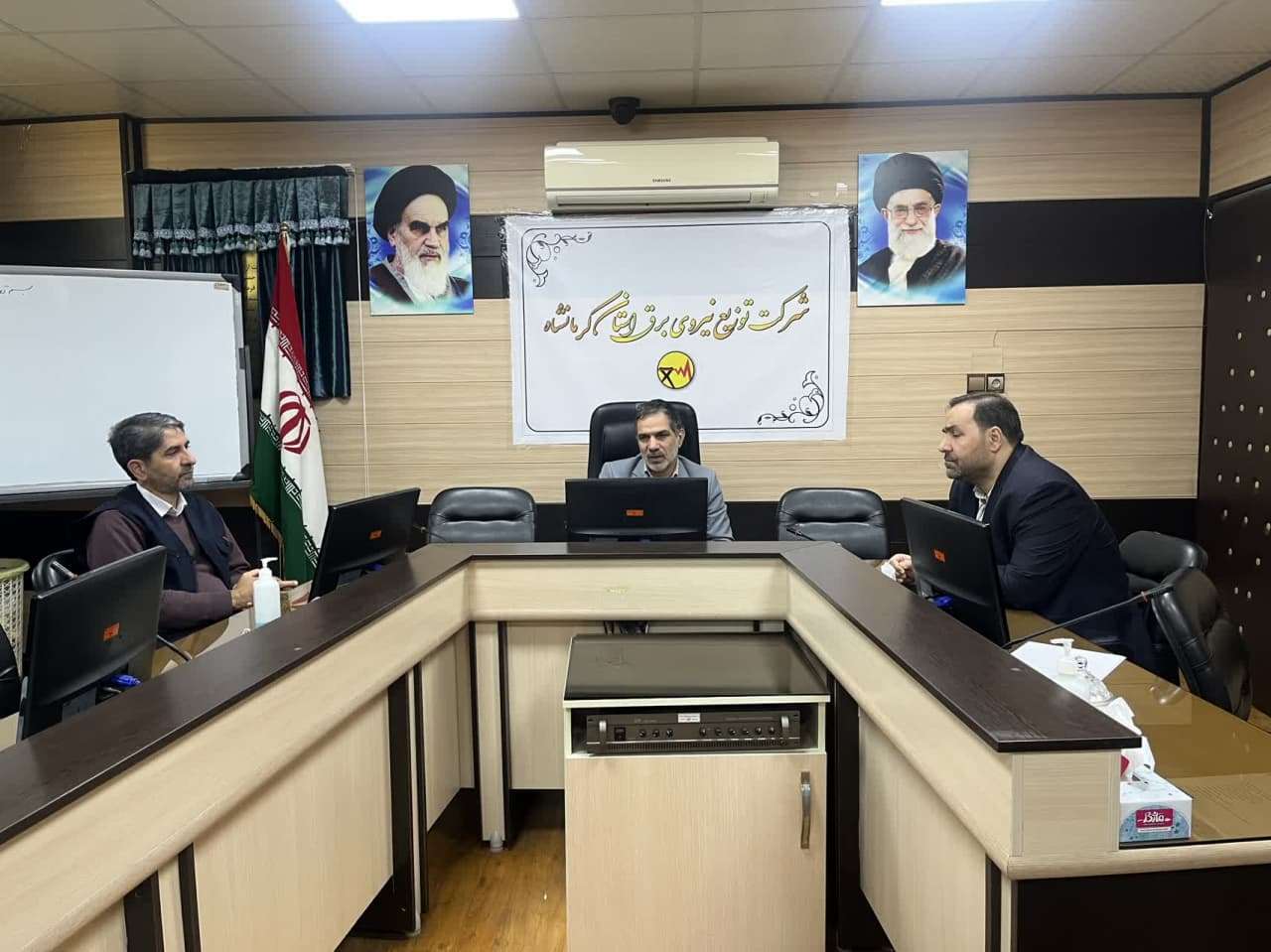 برگزاری نشست خبری رئیس شورای امر به معروف ونهی از منکر شرکت توزیع نیروی برق استان کرمانشاه