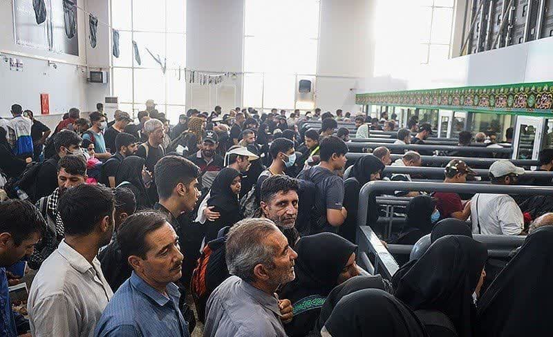 اعزام ۲۳ دستگاه اتوبوس از لرستان به مرز مهران