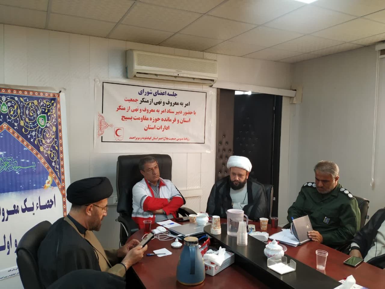آقای رئیس جمهور توصیه میکنم، برای تحقق گفتمان و شعار خود در ساختار اداری که موضوع صیانت از بیت المال است، معیار عدالت را شاخص انتخاب مدیران قرار دهید