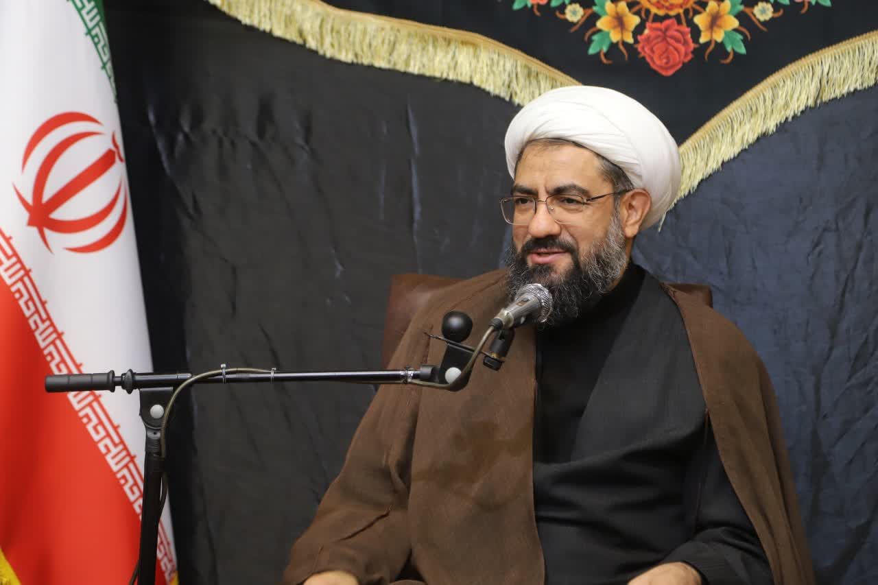 در سطح مدارس الگوی تربیتی منسجمی وجود ندارد