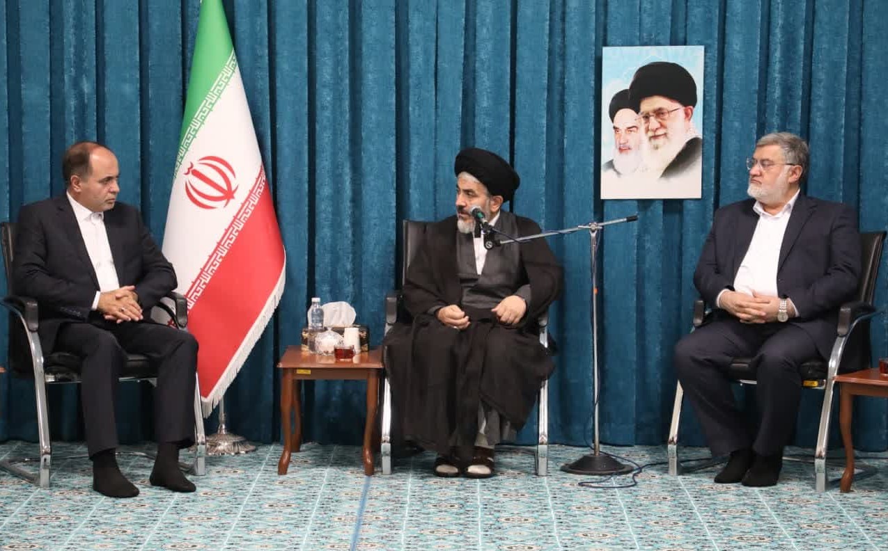 موانع صادرات سیب باید رفع شود 